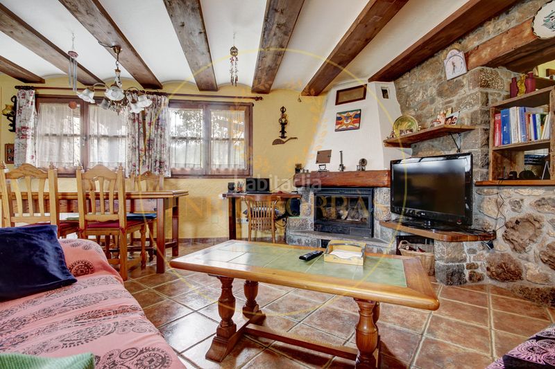 Foto 24f2bdce-b98f-4a57-83a7-1e3d141a1495. Masia a la rambla 2 a Dreta de l´Eixample Barcelona