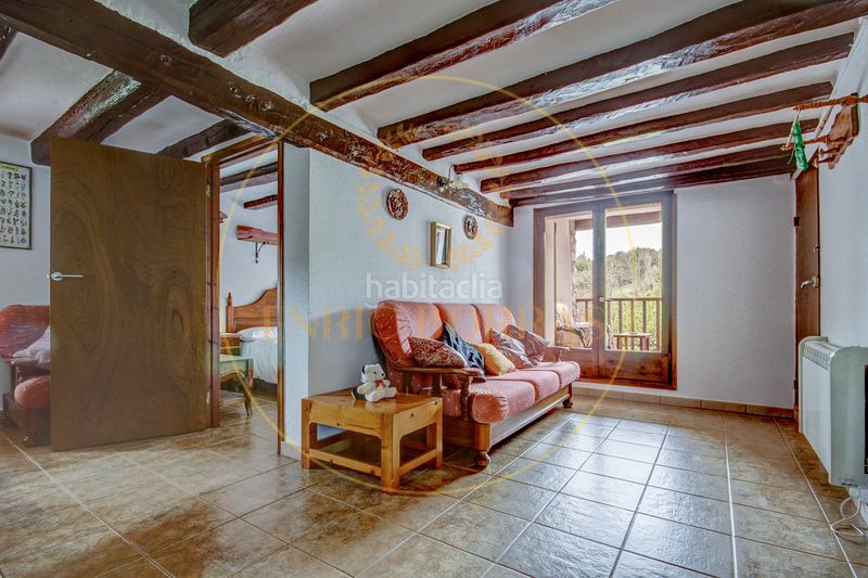 Foto 3a72ac44-c97e-4b44-815e-080802783088. Masia a la rambla 2 a Dreta de l´Eixample Barcelona