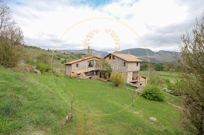 Foto 62074570-5301-4a82-be9d-02ad323332ed. Masia a la rambla 2 a Dreta de l´Eixample Barcelona