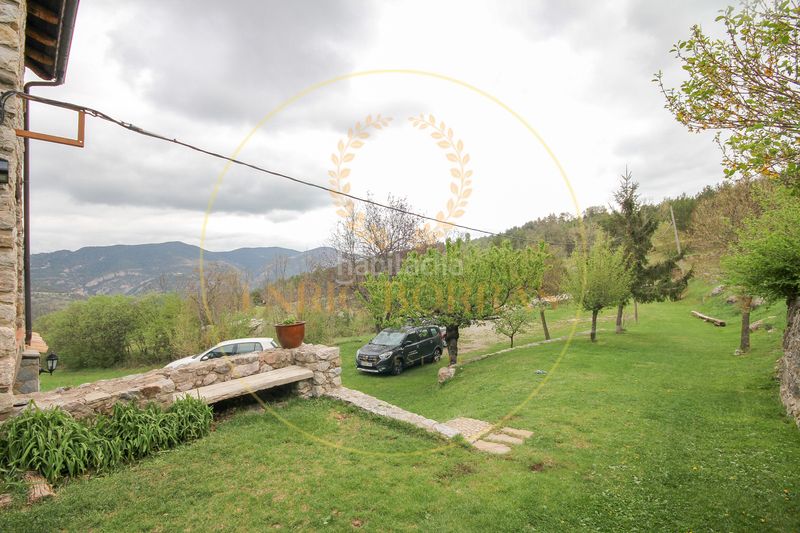 Foto b09c8bb4-cab4-4902-821c-f744a5a49dbd. Masia a la rambla 2 a Dreta de l´Eixample Barcelona