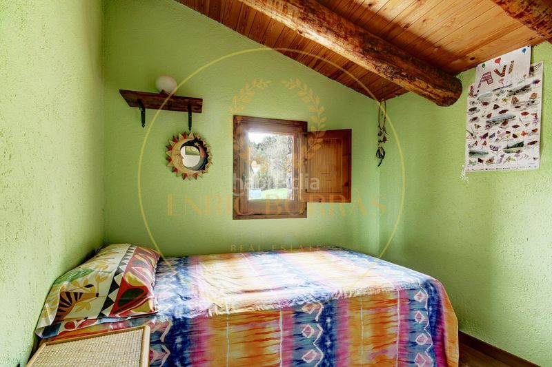 Foto cb181248-fc0c-4114-a6f2-f4d8bfb9fd3e. Masia a la rambla 2 a Dreta de l´Eixample Barcelona