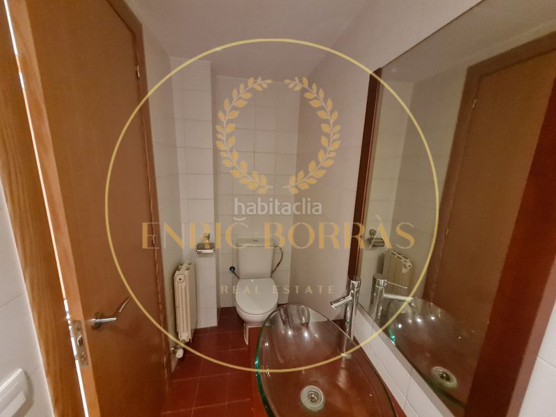 Foto c171b65e-ec24-42d5-858d-9bdcb025bf1c. Pis amb xemeneia calefacció aparcament a Puig-reig