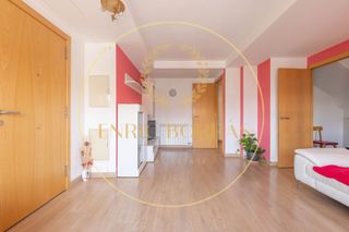 Dúplex en Plaça de la vinya 3. Bonito duplex en gironella