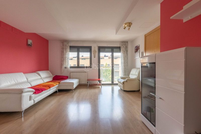Foto a46322c2-fb92-49cf-ab9a-7a98d18f0992. Dúplex bonito duplex en Gironella