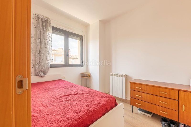 Foto fb7ddeec-6b0a-4753-8ce5-1c16b6436470. Dúplex bonito duplex en Gironella