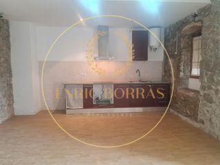 Appartamento  Carrer orient 8. Piso rústico en puig-reig