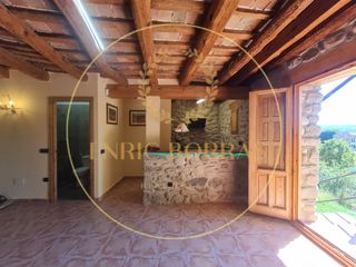 Flat  Carrer del pont vell 2b. Piso con encanto, vistas y gran jardín