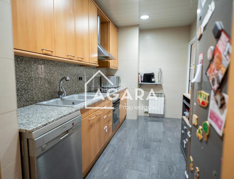Foto f074b9ad-9353-4d9f-9ee6-8aed539408ca. Pis amb calefacció aparcament a Can Clos-Pinetons Ripollet