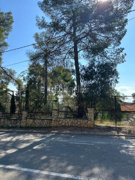 Foto 081a9fe3-53c1-4502-8faa-299e06fd53a8. Terrain résidentiel dans gran via de fontpineda 59 dans Pallejà