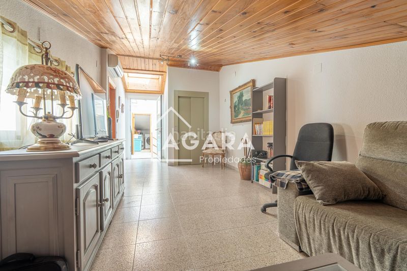 Foto a45b0676-ebc7-47fb-825d-84eb438351f5. Pis amb calefacció aparcament a Centre Cornellà de Llobregat