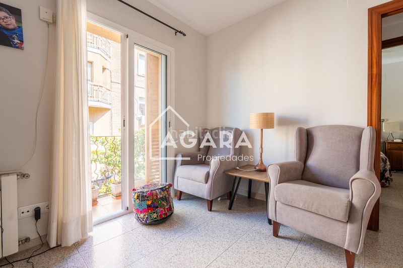 Foto db01c6c3-c975-44b5-b96f-e934787fa4b4. Pis amb calefacció aparcament a Centre Cornellà de Llobregat