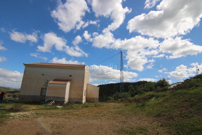 Foto 28d78881-d6fa-41c7-8b5c-7fcfaad06107. Masía terreno rústico con vivienda en Guaro