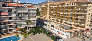 Apartament a Puerto Deportivo. Apartamento de una habitacion en el centro de fuengirola