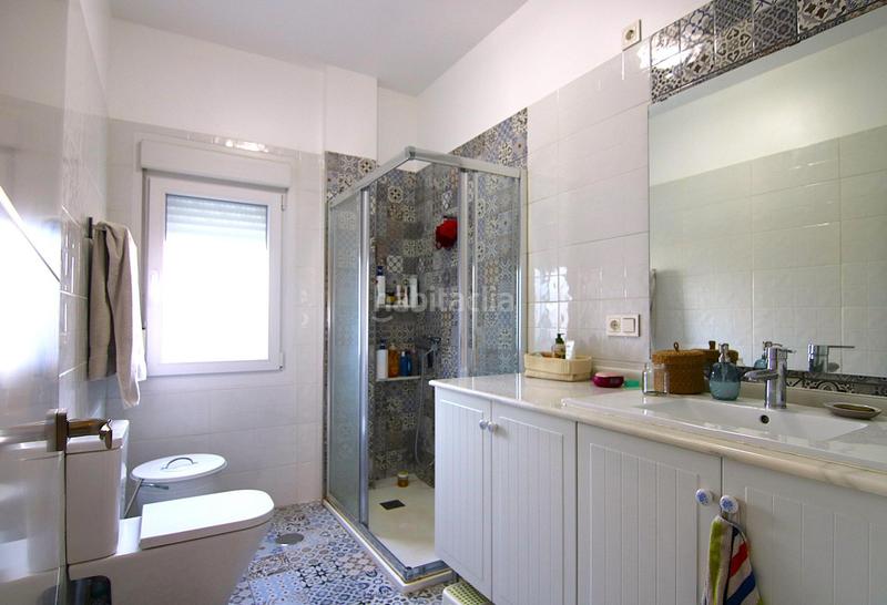 Foto b6b72b0a-1b75-47ee-96e9-466b2063f980. Xalet amb calefacció aparcament piscina a Centro Alhaurín el Grande