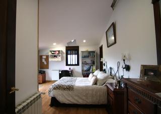 Xalet a Coín. Chalet con piscina a la venta en sierra gorda