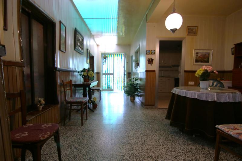 Foto 92c67b0e-2d69-4d34-be4a-ce2f8fe57cb1. Casa  de pubelo a la venta en Coín