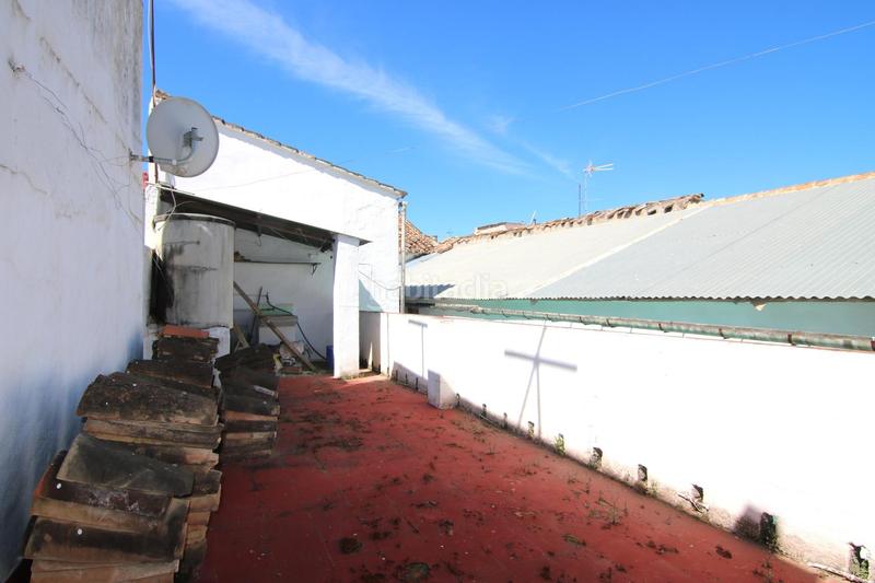 Foto f3a4081f-34d6-42ff-9df2-56fc52d8f2ca. Casa  de pubelo a la venta en Coín
