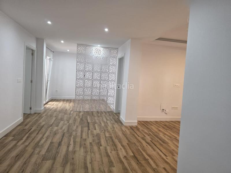 Foto b35e9a56-52f6-4f1a-9500-0252ab96067e. Maison dans Coín