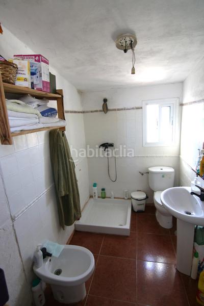Foto a7d7c6d6-683d-4f30-a91a-5df3d8b530fe. Masía parcela rural con casa, almacen y alberca. en Coín