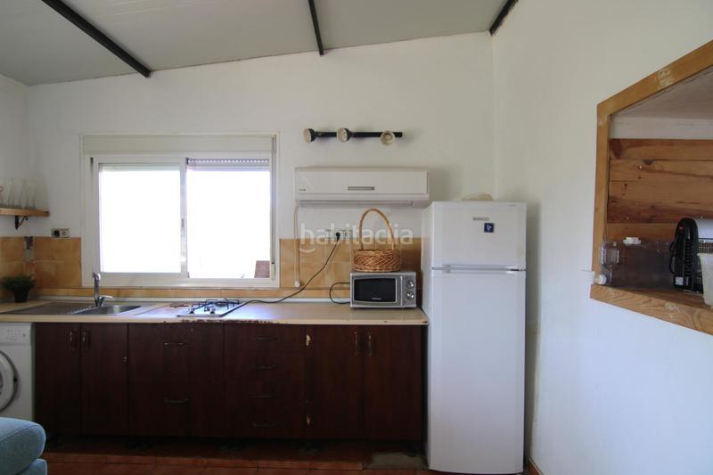 Foto f16039de-a0cf-4c83-a269-5b8b8afe0697. Masía parcela rural con casa, almacen y alberca. en Coín