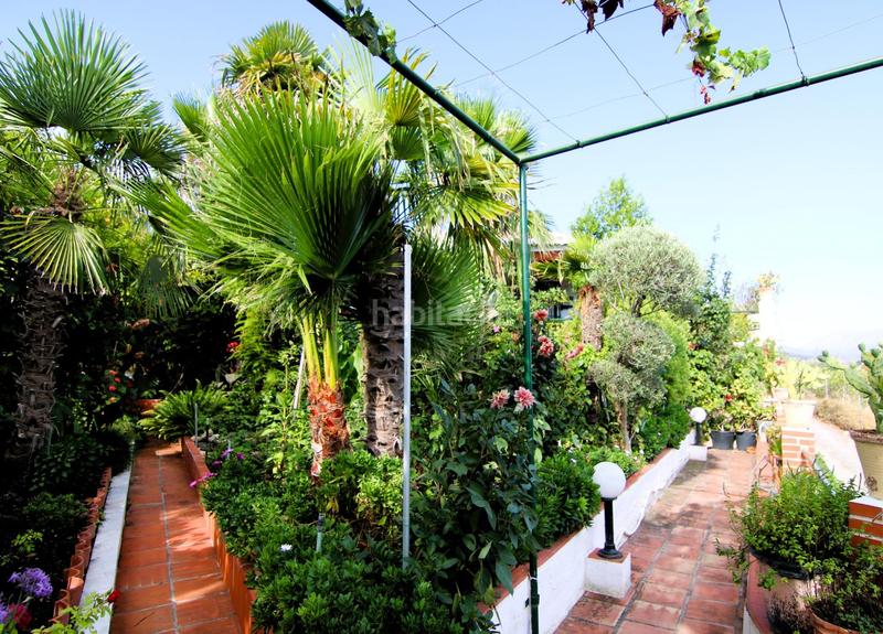 Foto 4964750b-33c8-4f23-859f-299a410e2548. Chalet mit parking in Coín