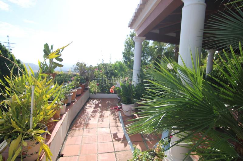 Foto 4a095ee8-8bc9-43b9-a10b-f7a25ebf7ae3. Chalet mit parking in Coín