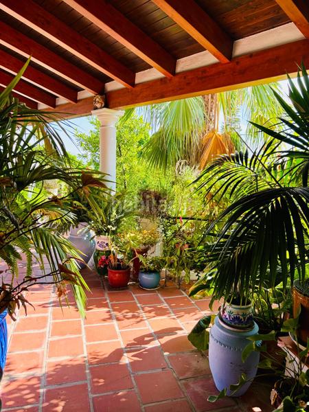 Foto 7ea02214-768e-43de-bedd-5316a6e270a8. Chalet mit parking in Coín