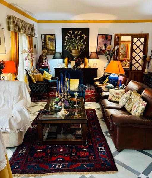 Foto 9b06c672-a688-4781-b629-ea08d5ba9aa5. Chalet mit parking in Coín