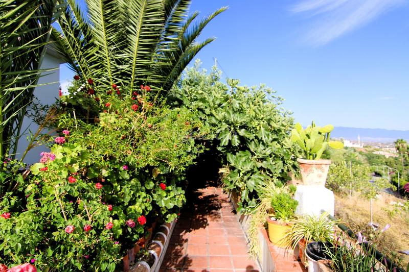 Foto b39165af-b088-4e2f-9d15-3dd20f2d7118. Chalet mit parking in Coín