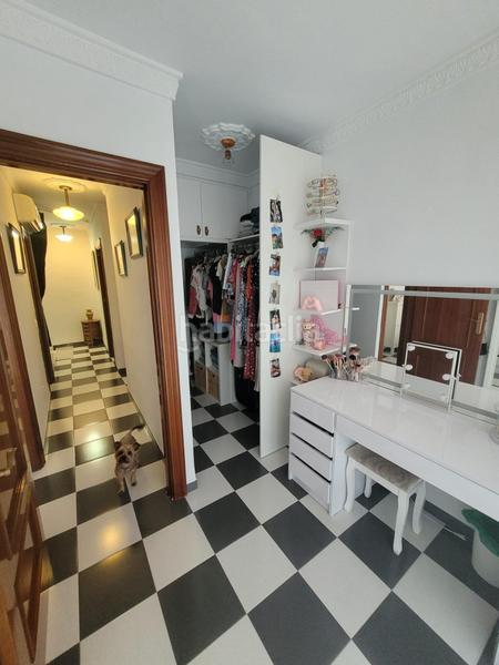 Foto 8b0c824e-c5d6-4d8d-8399-560b3ca8b83c. Casa adosada casa en venta lista para entrar a vivir 160 m2 construidos, terraza y plaza de aparcamiento en Coín