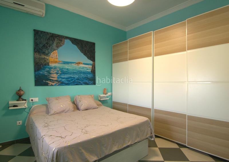 Foto 90bcde20-ff05-46c6-a446-de41a722993c. Semi detached house in Centro Alhaurín el Grande