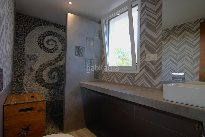 Foto 196fd194-47b1-403f-b0a6-e0a67831a7d0. Maison avec parking dans Coín