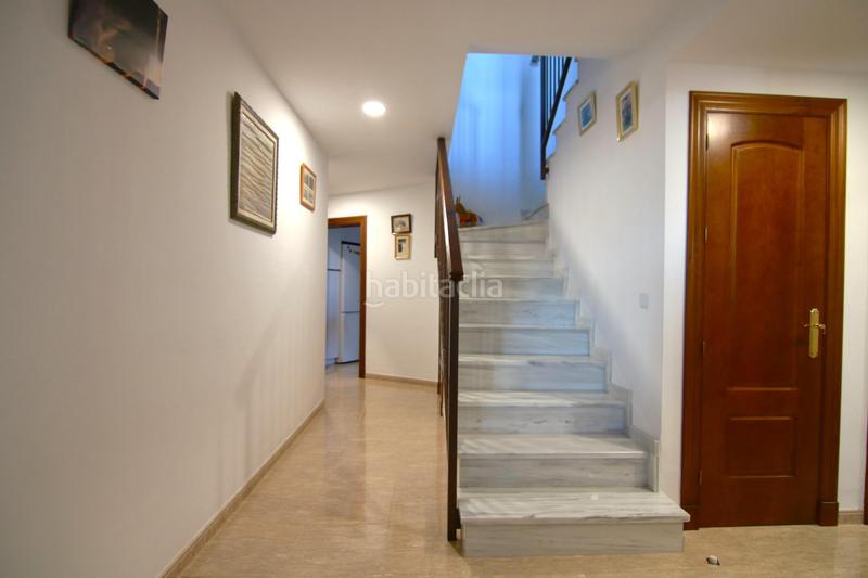 Foto 7183c26b-f48d-460b-9aba-1ef8326c7ae0. Dúplex amb aparcament a Coín