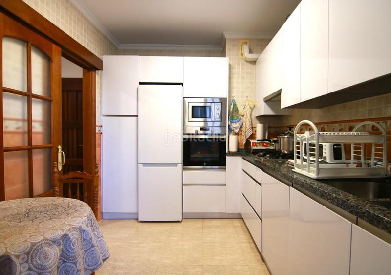 Foto 8290e54b-2288-4fe1-9df9-cd0946f9d110. Dúplex amb aparcament a Coín