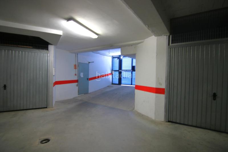 Foto f272af73-a339-47f4-ba64-85c67a5b6b2b. Dúplex amb aparcament a Coín