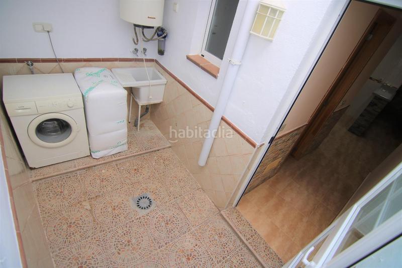 Foto 8644edd5-2441-4c9d-b0da-0eea78e468bd. Maison jumelée dans Coín