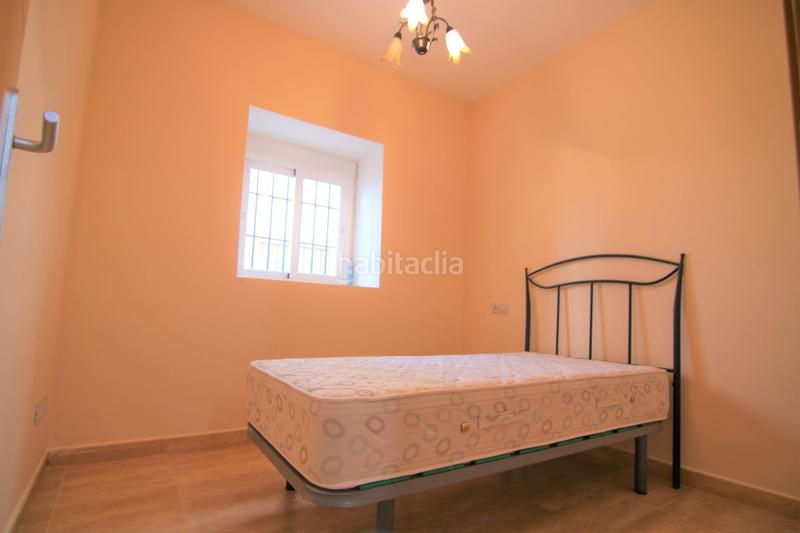 Foto a49e9ad8-c168-4007-ad17-da2bb5180235. Maison jumelée dans Coín