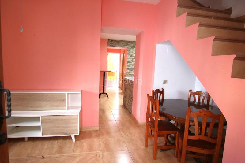 Foto e3ff369d-04e6-46b1-8037-abd99cd21d76. Maison jumelée dans Coín