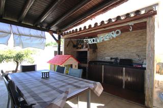 Maison à Monda. Casa rustica en monda, con garaje cubierto, piscina...