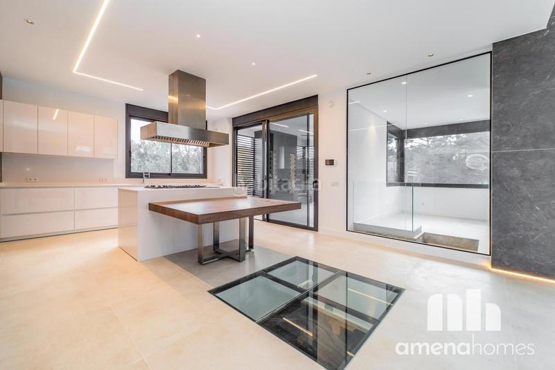 Foto 8fa866d4-da95-4f81-b17f-514a4dc05ab3. Chalet con riscaldamento parcheggio piscina in Ciudalcampo