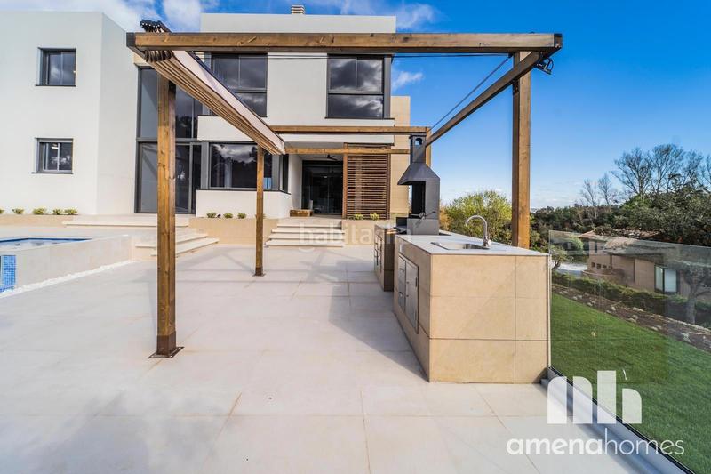 Foto 93924130-ade8-4a51-95a5-d31a1a5c3098. Chalet con riscaldamento parcheggio piscina in Ciudalcampo