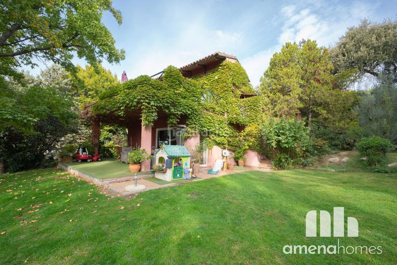 Foto 30156751-980e-4cee-b5da-eb7931ee1e10. Chalet con riscaldamento parcheggio piscina in Fuente del Fresno