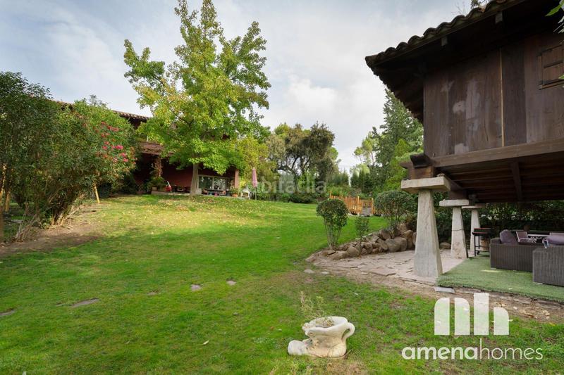 Foto 413ae6db-d8f5-4328-973b-dd5ca43e7092. Chalet con riscaldamento parcheggio piscina in Fuente del Fresno