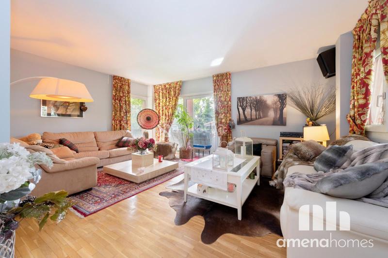 Foto 97b6dcd7-f0c8-4f45-a184-efd9a0619216. Chalet con riscaldamento parcheggio piscina in Fuente del Fresno