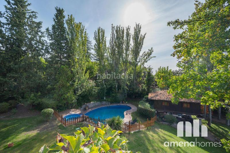 Foto e4775d95-8d1f-4e4e-8f85-b0cd4be45248. Chalet con riscaldamento parcheggio piscina in Fuente del Fresno