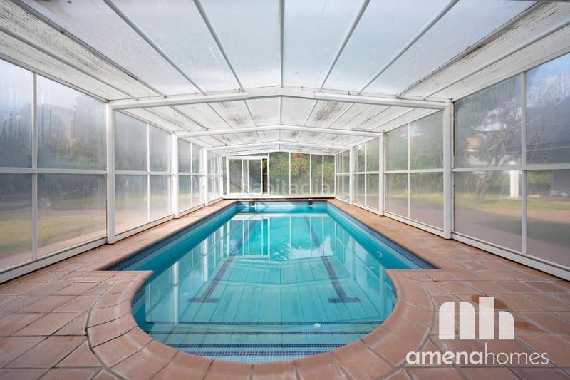 Foto 963f89f4-db2e-4020-8007-ca28c1e7821b. Lloguer xalet amb calefacció aparcament piscina a Ciudalcampo