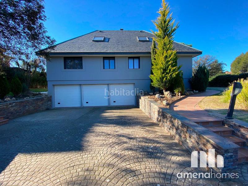 Foto acbede5f-d87a-4e64-a252-6062787c4d72. Lloguer xalet amb calefacció aparcament piscina a Ciudalcampo