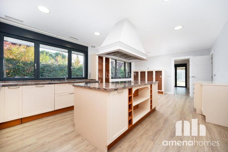 Foto fef719b2-8ec7-4d2b-98ca-16bc1bcffda0. Lloguer xalet amb calefacció aparcament piscina a Ciudalcampo