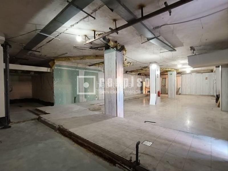 Foto b2c1d5e0-6ea5-4141-9abf-b80e213a89c0. Local comercial en Alamín Guadalajara