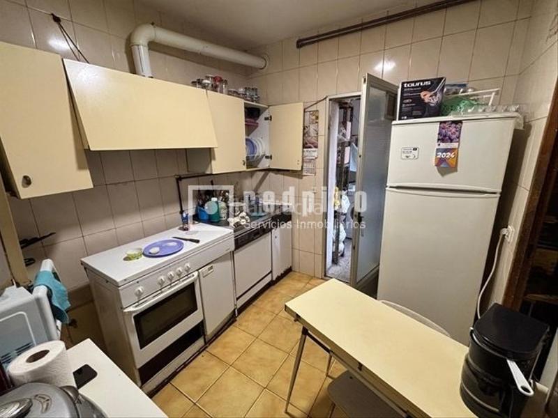 Foto 075a17b1-aeea-4aad-92ed-3fa81bffddc2. Etagenwohnung mit heizung in Alamín Guadalajara